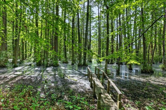 1103 Pine Valley DR, Suffolk, VA 23434