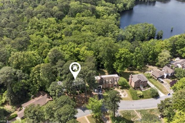 1103 Pine Valley DR, Suffolk, VA 23434