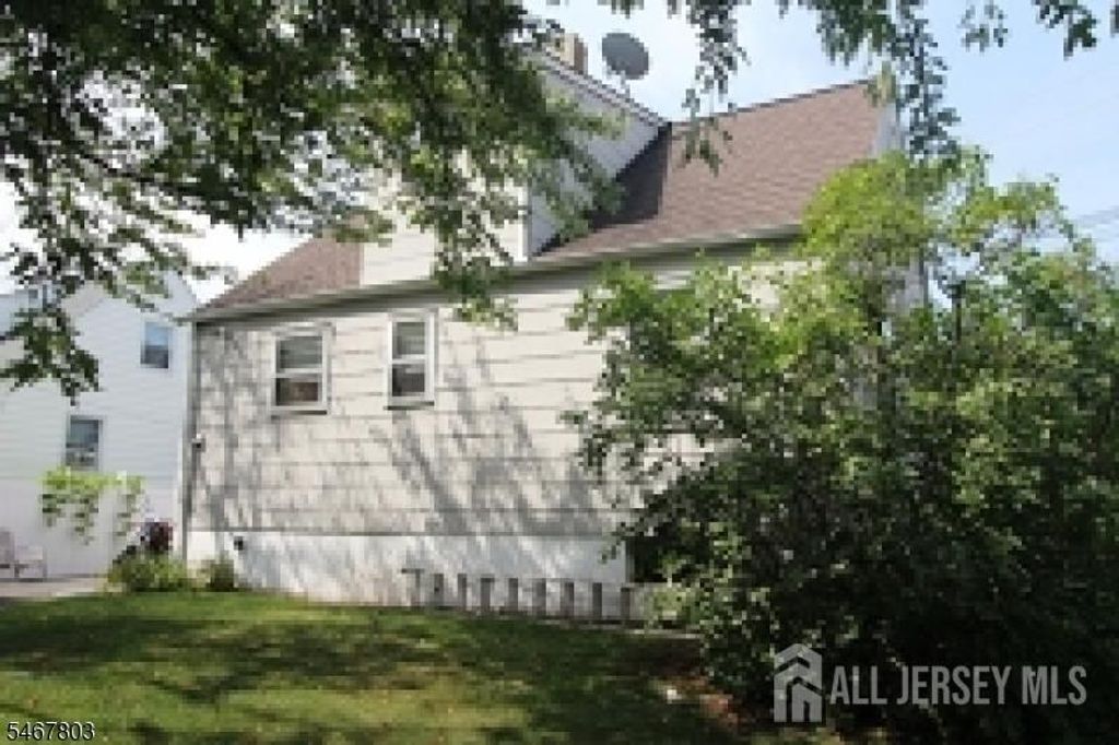 2011 Hamilton Boulevard, South Plainfield, NJ 07080