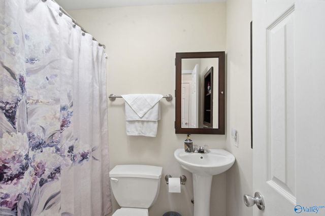 231 Deer Tracks Circle, Owens Cross Roads, AL 35763