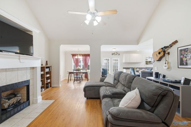 231 Deer Tracks Circle, Owens Cross Roads, AL 35763