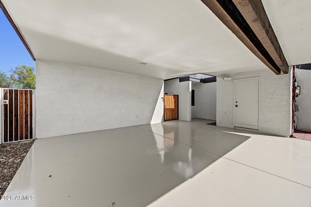 6732 N 16th Place, Phoenix, AZ 85016