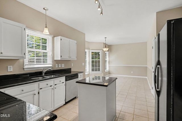 5524 Edgebury Road, Raleigh, NC 27613