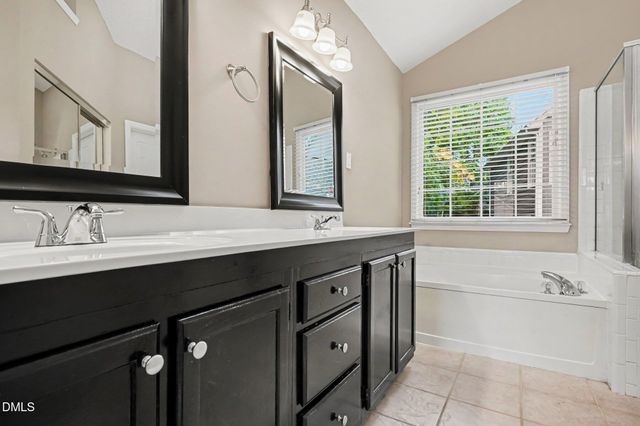 5524 Edgebury Road, Raleigh, NC 27613