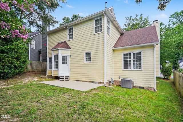 5524 Edgebury Road, Raleigh, NC 27613