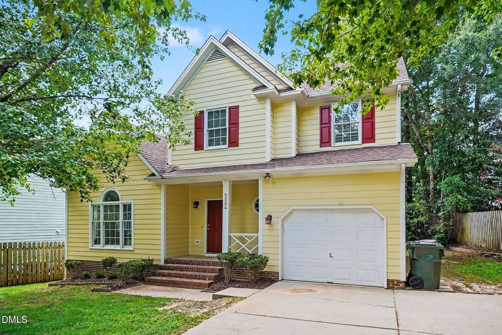 5524 Edgebury Road, Raleigh, NC 27613