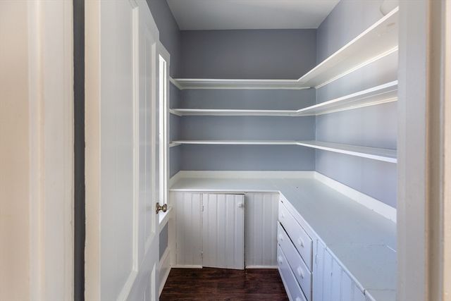 5 Lothrop St, Plymouth, MA 02360