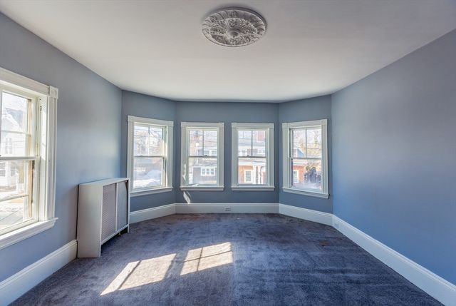 5 Lothrop St, Plymouth, MA 02360