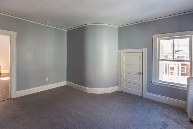 5 Lothrop St, Plymouth, MA 02360