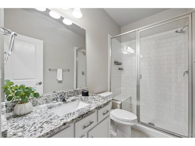 522 E Dry Creek Pl, Littleton, CO 80122