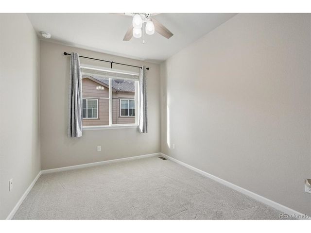 522 E Dry Creek Pl, Littleton, CO 80122