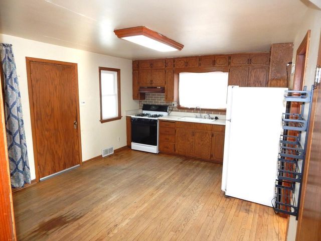 4040 Spring COURT, Sheboygan, WI 53083