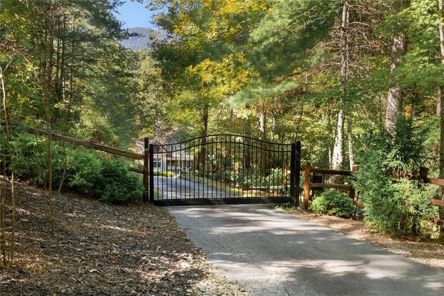 505 River Ridge Road, Clarkesville, GA 30523