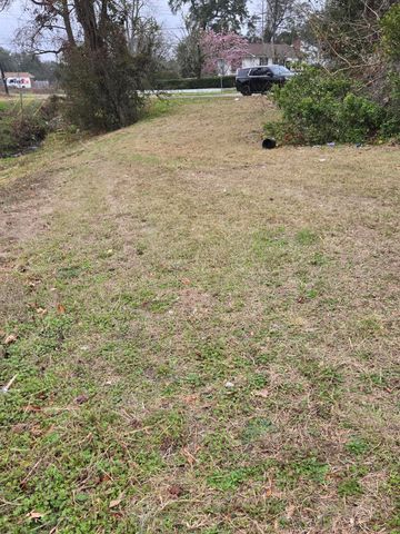 3001 Harvey Avenue, North Charleston, SC 29405