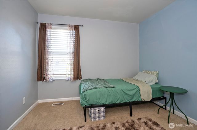 19211 18th Avenue Ct E, Spanaway, WA 98387
