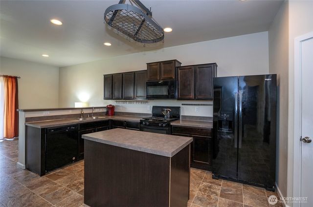 19211 18th Avenue Ct E, Spanaway, WA 98387