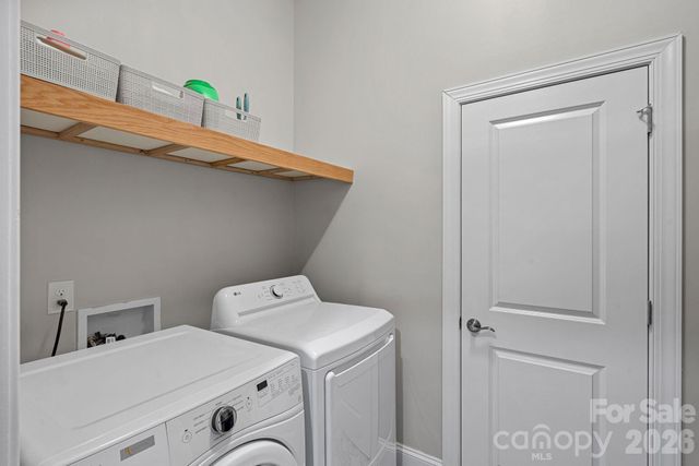 6840 Kingfisher Court, Denver, NC 28037