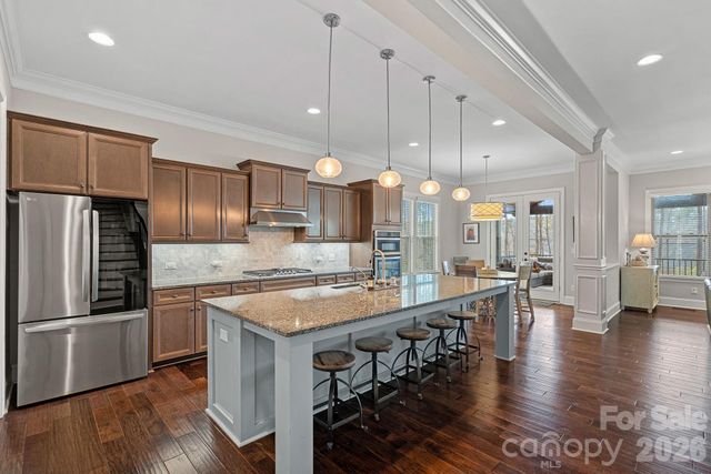 6840 Kingfisher Court, Denver, NC 28037