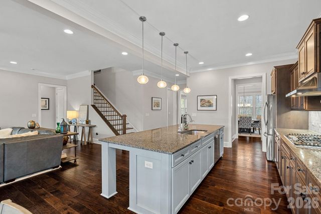 6840 Kingfisher Court, Denver, NC 28037