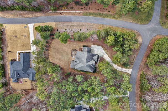 6840 Kingfisher Court, Denver, NC 28037