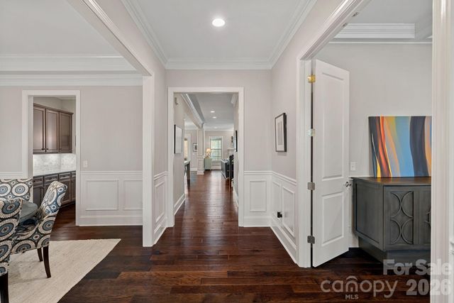 6840 Kingfisher Court, Denver, NC 28037