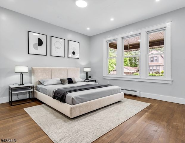 529 Wheatsheaf Rd, Roselle Boro, NJ 07203