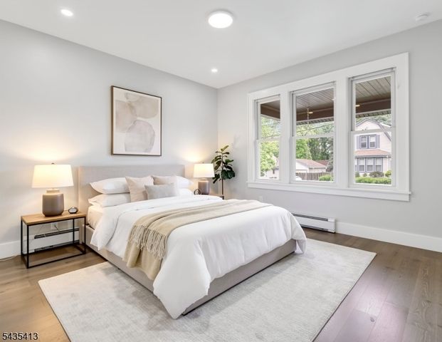 529 Wheatsheaf Rd, Roselle Boro, NJ 07203