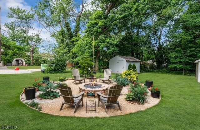 529 Wheatsheaf Rd, Roselle Boro, NJ 07203