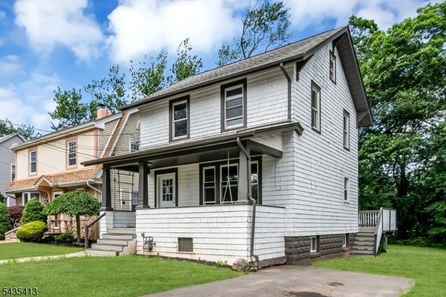 529 Wheatsheaf Rd, Roselle Boro, NJ 07203