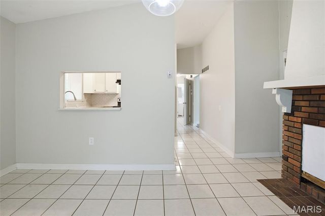 1610 Gallant Fox Drive, Florissant, MO 63033