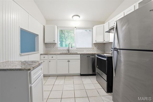1610 Gallant Fox Drive, Florissant, MO 63033