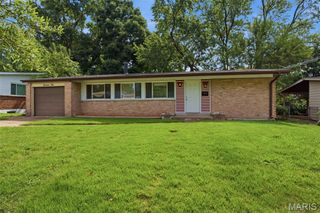 1610 Gallant Fox Drive, Florissant, MO 63033