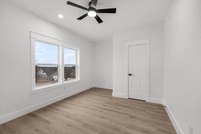 332 Hillcroft Road, Fort Worth, TX 76108