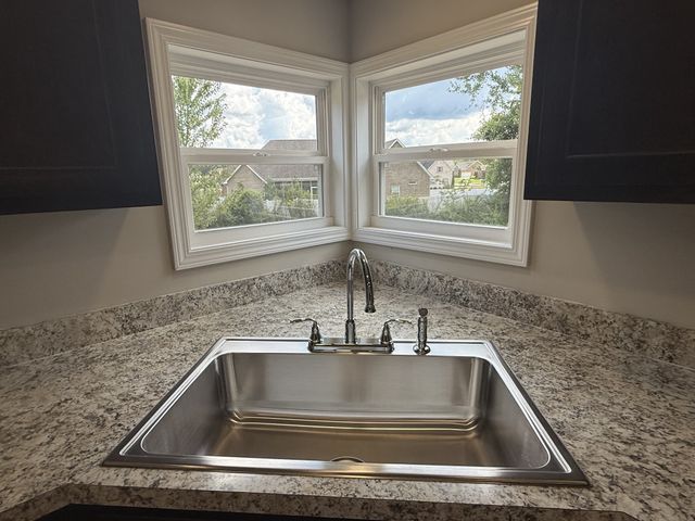 1318 Riley Creek Rd, Tullahoma, TN 37388