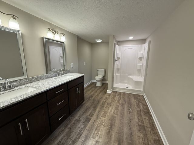 1318 Riley Creek Rd, Tullahoma, TN 37388