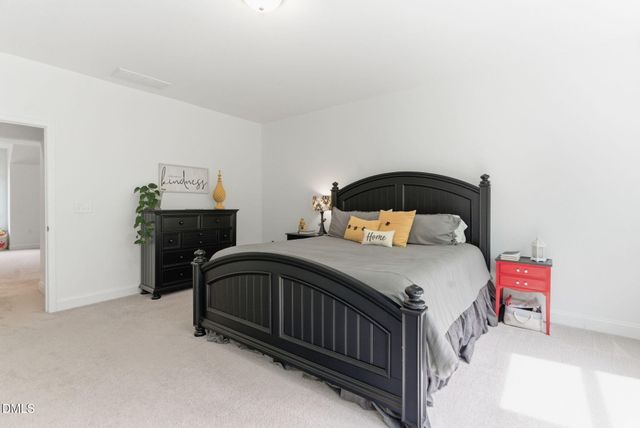 45 Gadwall Court, Zebulon, NC 27597