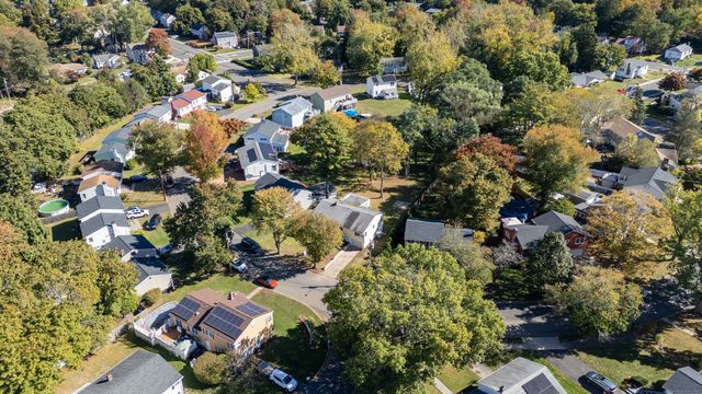 119 Brooklawn Circle, New Haven, CT 06515