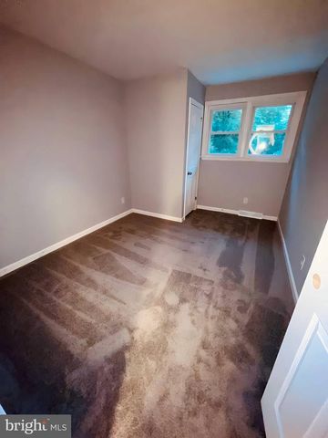 1298 W CORNELL ST, Vineland, NJ 08360