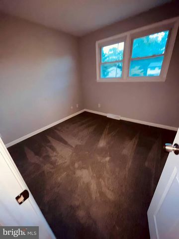 1298 W CORNELL ST, Vineland, NJ 08360