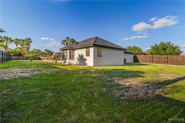 2318 Flushing Meadows, Weslaco, TX 78596