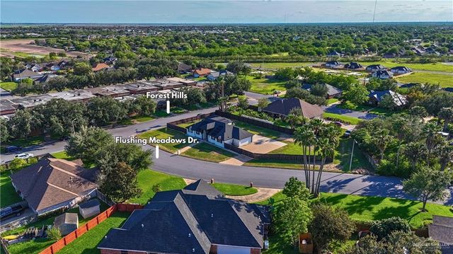 2318 Flushing Meadows, Weslaco, TX 78596