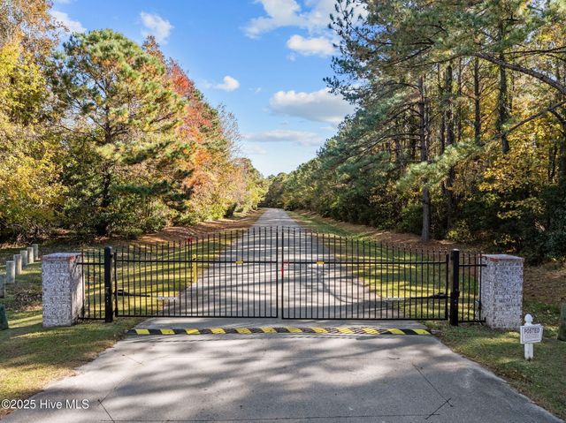 132 Royal Palms Way, Holly Ridge, NC 28445