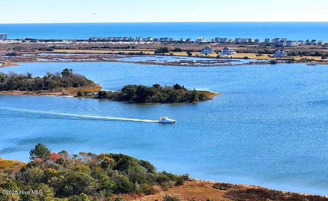 132 Royal Palms Way, Holly Ridge, NC 28445