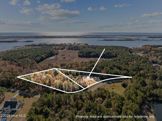 132 Royal Palms Way, Holly Ridge, NC 28445