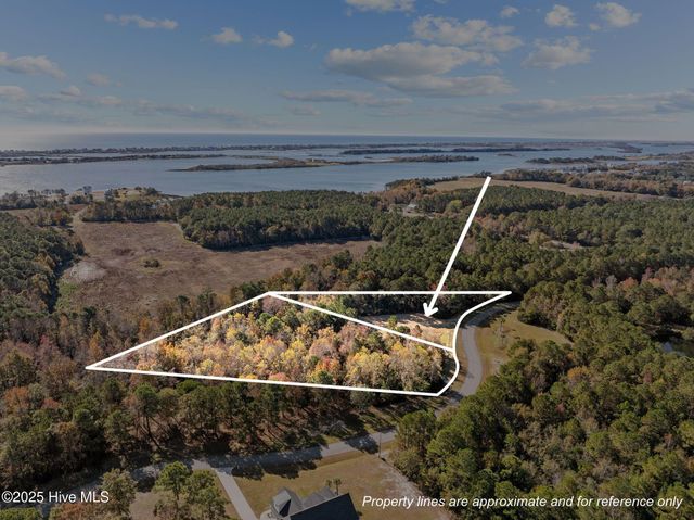 132 Royal Palms Way, Holly Ridge, NC 28445