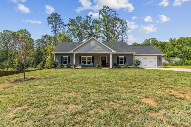 916 Westminster Drive 8, Statesville, NC 28677