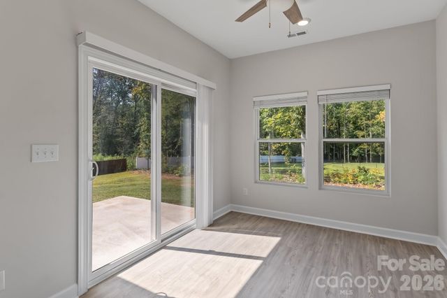 916 Westminster Drive 8, Statesville, NC 28677