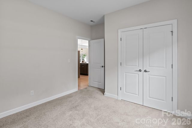 916 Westminster Drive 8, Statesville, NC 28677