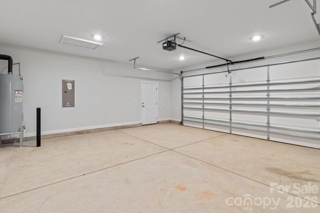 916 Westminster Drive 8, Statesville, NC 28677