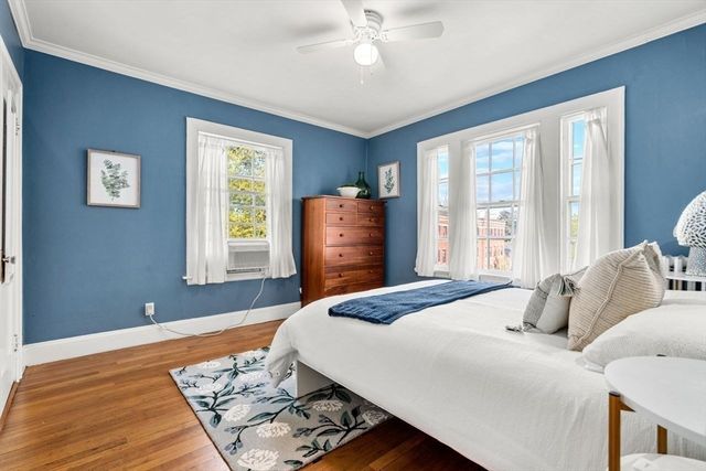 41 Linnaean St 43, Cambridge, MA 02138
